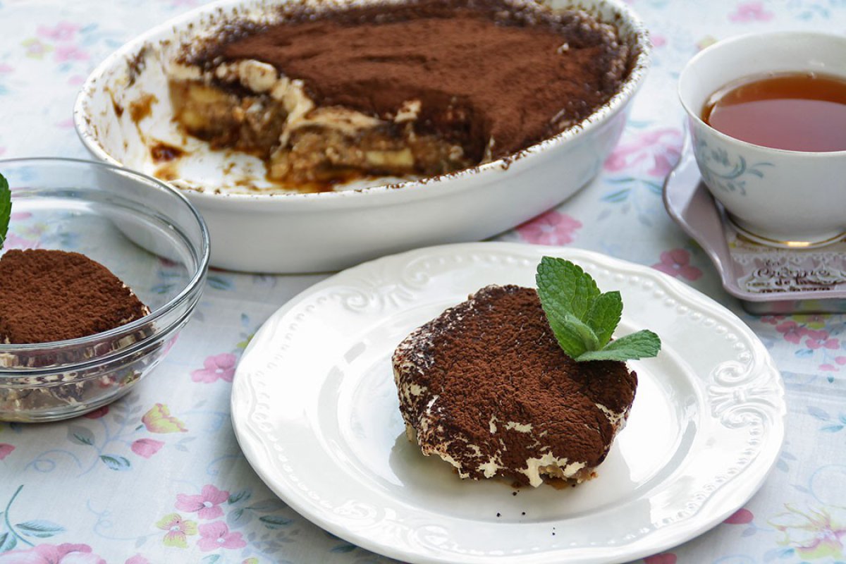 Bananamisu (BiGu nepečený koláč připomínající tiramisu)